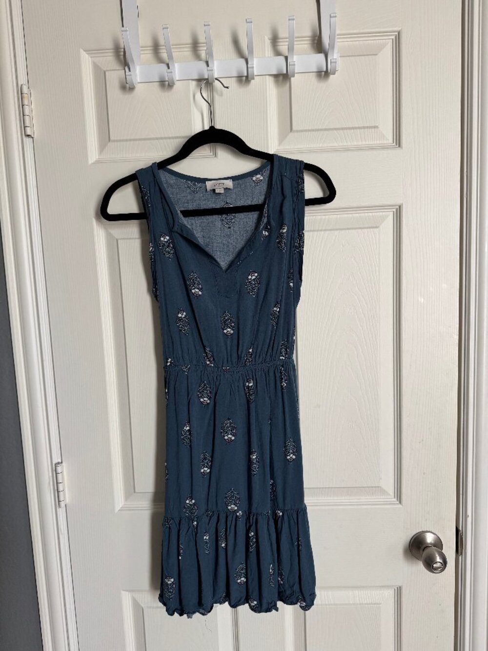 LOFT Blue Printed Sleeveless Ruffle Hem Dress Size S - Picture 2 of 5